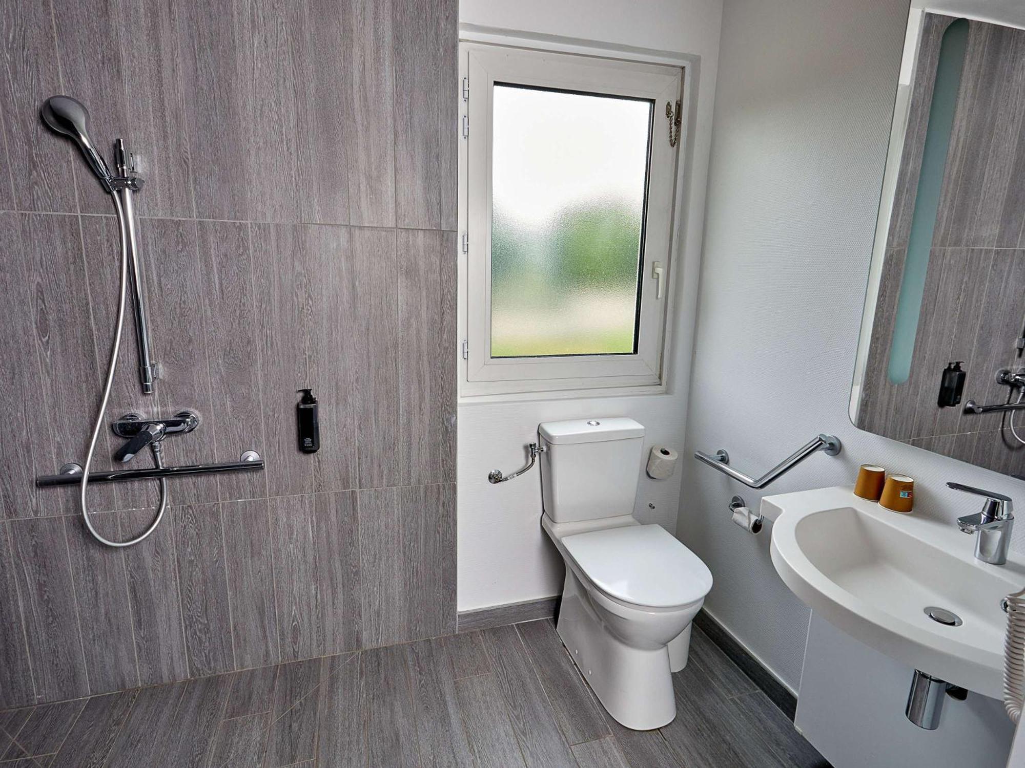 Ibis Auxerre Sud Hotel Venoy Eksteriør billede