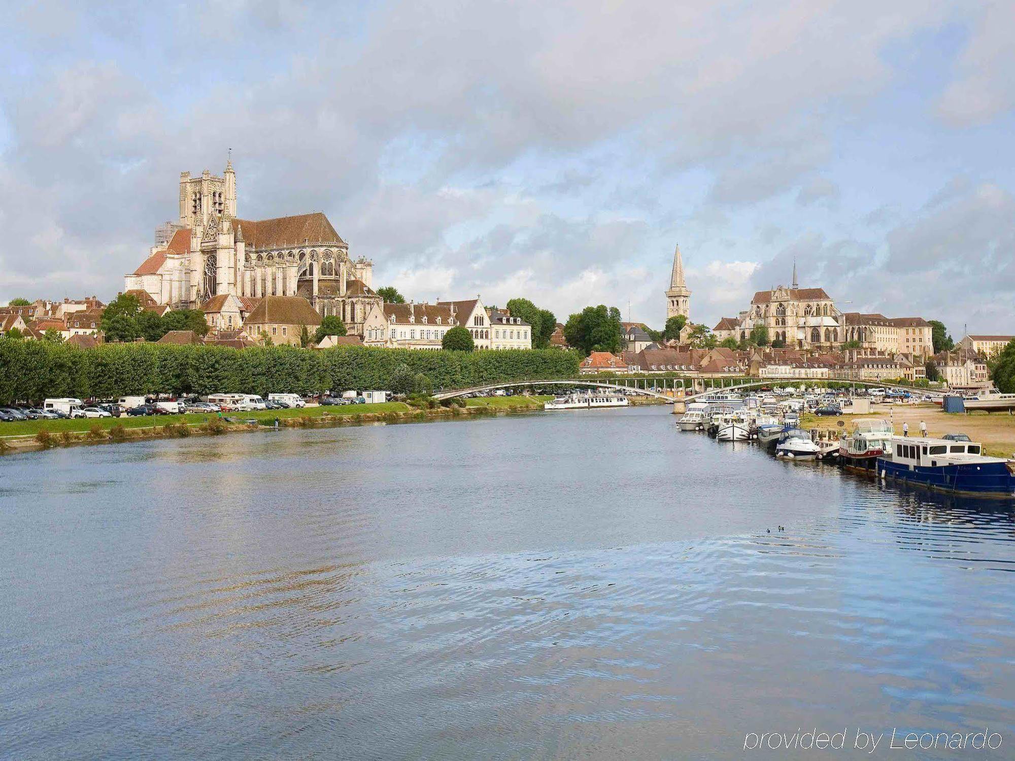 Ibis Auxerre Sud Hotel Venoy Eksteriør billede