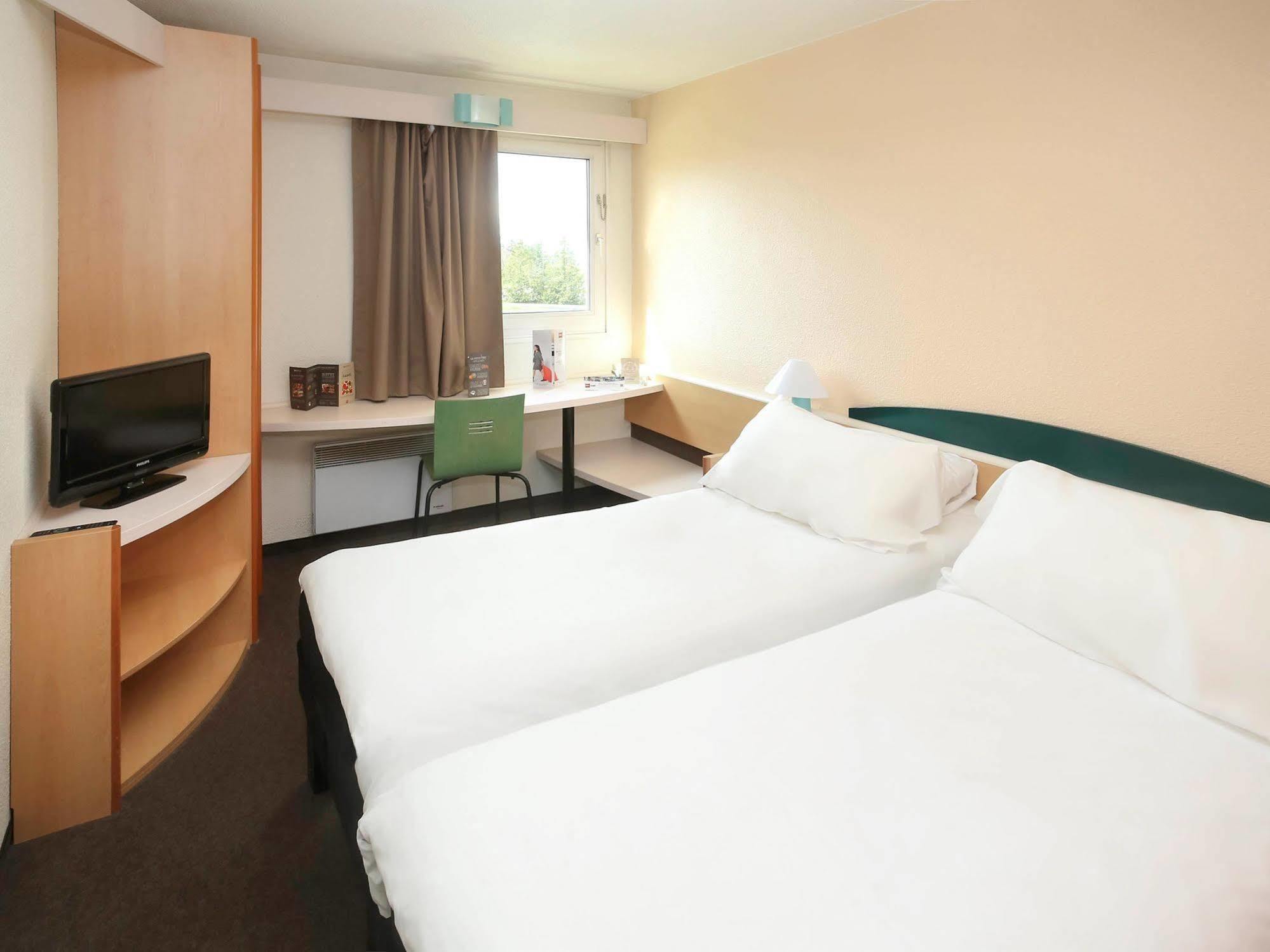 Ibis Auxerre Sud Hotel Venoy Eksteriør billede