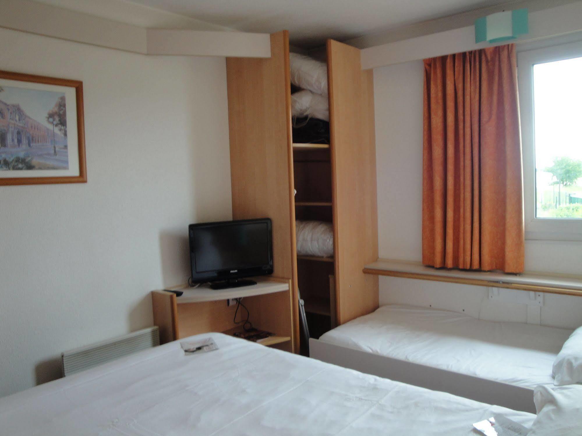 Ibis Auxerre Sud Hotel Venoy Eksteriør billede